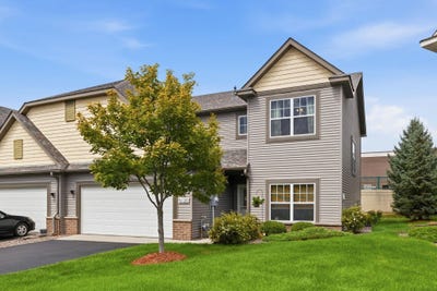 /international/us/5120-parker-circle-robbinsdale-mn-110119793736/