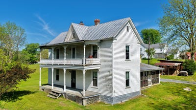 /international/us/332-renick-lane-renick-wv-110108110396/