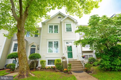 /international/us/6904-compton-lane-centreville-va-110100344020/