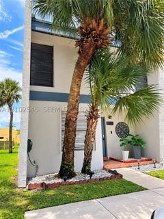 /international/us/9251-nw-14th-ct-pembroke-pines-fl-110120153000/