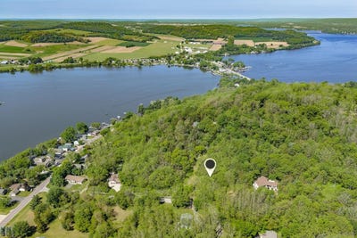 /international/us/n2301-cactus-acres-road-lodi-wi-110106251148/