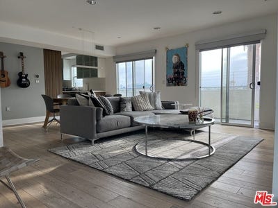 /international/us/932-n-alfred-st-los-angeles-ca-110106845817/
