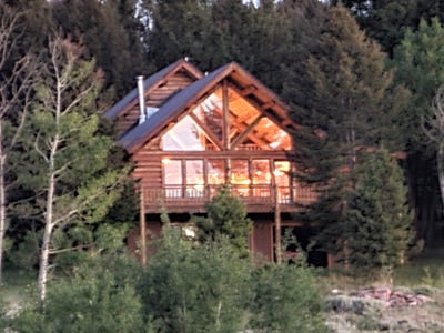 /international/us/7891-county-road-25-powderhorn-co-110075826422/