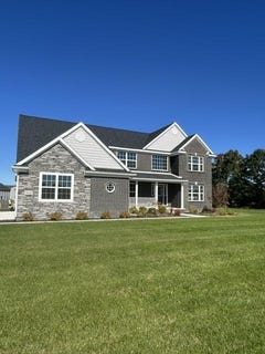/international/us/11730-hillside-drive-dexter-mi-110119759871/