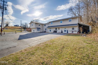 /international/us/702-w-main-street-jonesborough-tn-110106071349/