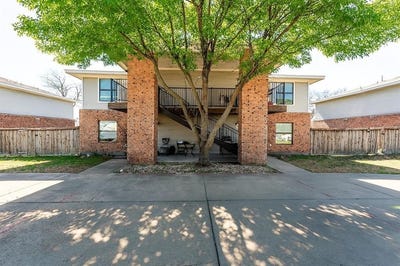 /international/us/872-w-vanderbilt-street-stephenville-tx-110098090637/