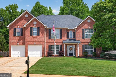 /international/us/364-plantation-drive-jefferson-ga-110107908565/