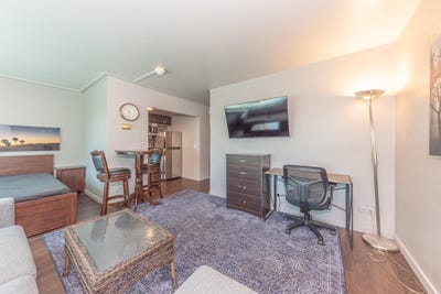 /international/us/555-e-william-street-ann-arbor-mi-110107851453/