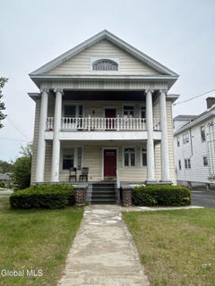 /international/us/830-western-avenue-albany-ny-110108473783/