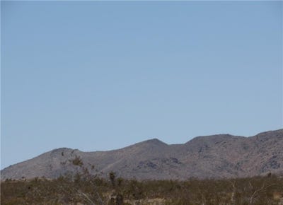 /international/us/0557051210000-national-trails-highway-ludlow-ca-110095049638/