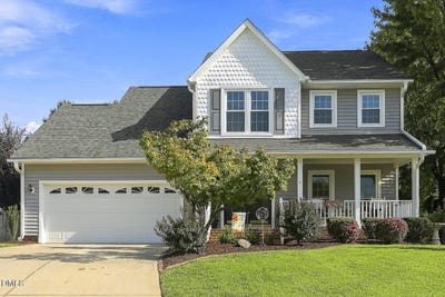 /international/us/905-greendale-court-apex-nc-110120458875/