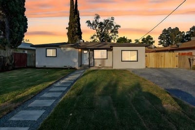 /international/us/916-n-mooney-boulevard-visalia-ca-110101075480/