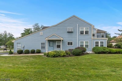 /international/us/20c-dorchester-dr-monroe-twp-nj-110101317751/