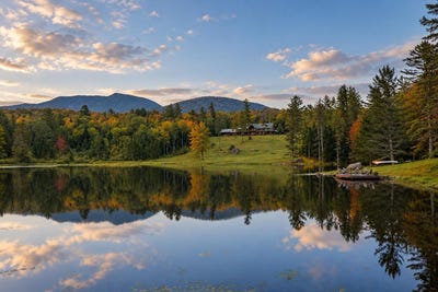 /international/us/10-lake-florence-duane-ny-110120528319/