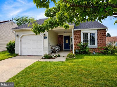 /international/us/10-adner-drive-mount-laurel-nj-110119569844/