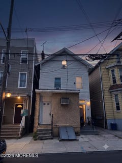 /international/us/150-garside-street-newark-nj-110107957925/