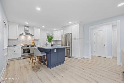 /international/us/283-spring-street-red-bank-nj-110100036621/