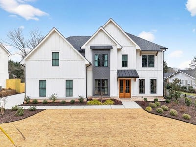 /international/us/3937-n-cooper-lake-road-se-smyrna-ga-110108579568/