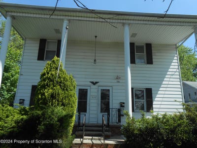 /international/us/716-718-landis-street-scranton-pa-110108193185/