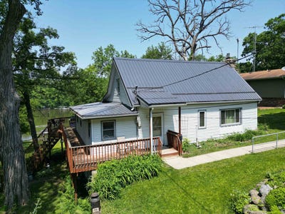 /international/us/9317-n-arrowhead-shores-road-edgerton-wi-110100205737/