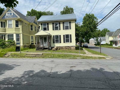 /international/us/25-n-perry-street-johnstown-ny-110108796355/