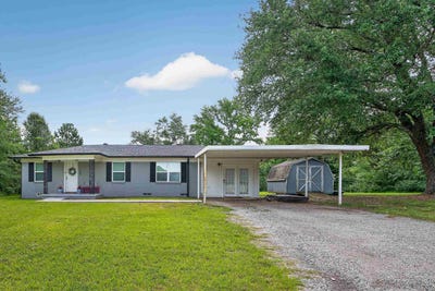 /international/us/120-langford-st-gilmer-tx-110108822587/
