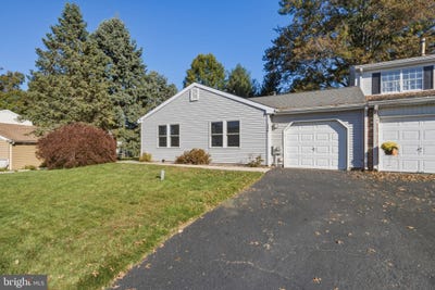 /international/us/146-commonwealth-drive-newtown-pa-110120719952/