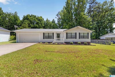 /international/us/1107-mountain-street-jacksonville-al-110108238206/