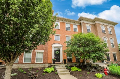/international/us/6305-central-boulevard-whitestown-in-110108552124/