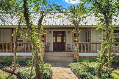 /international/us/165-sadie-lane-round-top-tx-110120485062/