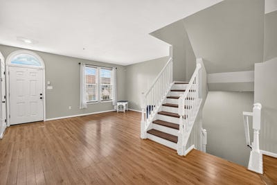 /international/us/2433-lakeside-drive-frederick-md-110109213826/