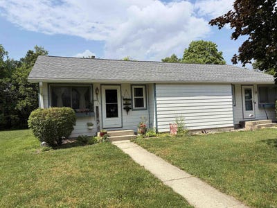 /international/us/502-foster-street-monticello-in-110108712607/