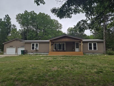 /international/us/801-s-ausable-trail-grayling-mi-110108741161/