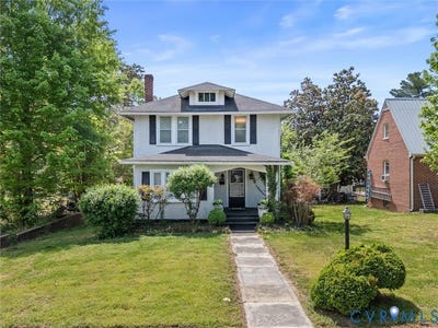 /international/us/110-gatewood-avenue-crewe-va-110108195737/