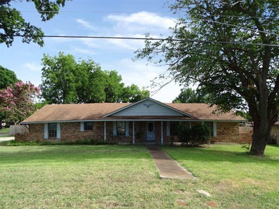 /international/us/1302-plateau-drive-duncanville-tx-110109957030/