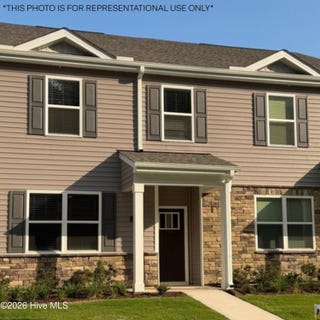 /international/us/1038-bayard-wootten-way-new-bern-nc-110119374941/