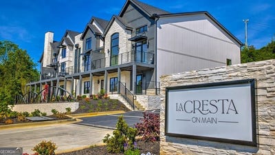 /international/us/1281-1-e-main-street-blue-ridge-ga-110098816915/