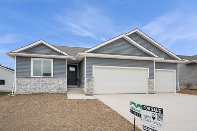 /international/us/920-willow-valley-drive-norwalk-ia-110099449150/