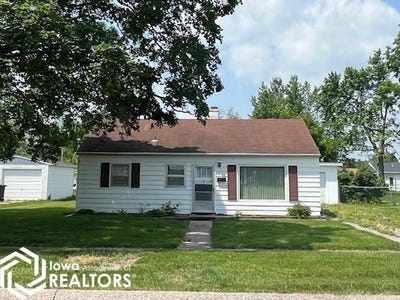 /international/us/613-n-palm-avenue-mount-pleasant-ia-110100125346/
