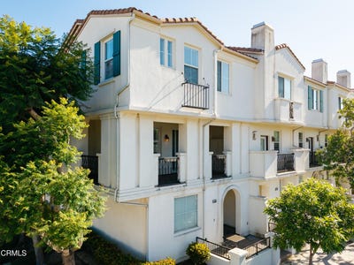 /international/us/104-west-santa-clara-street-ventura-ca-110100880788/