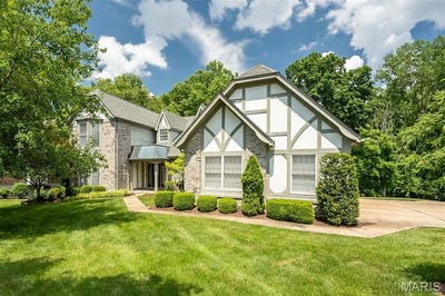 /international/us/1318-conway-oaks-drive-chesterfield-mn-110101121237/