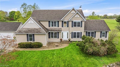 /international/us/14751-aspen-hills-lane-burton-oh-110107855801/