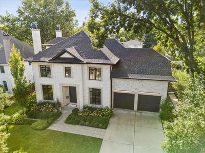 /international/us/932-allmen-avenue-hinsdale-il-110120110218/