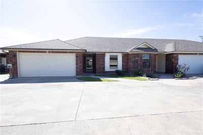 /international/us/2839-mckinzie-road-corpus-christi-tx-110106726075/