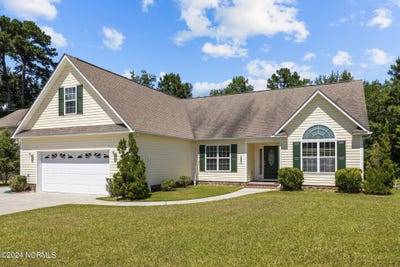 /international/us/108-leana-lane-havelock-nc-110094342437/