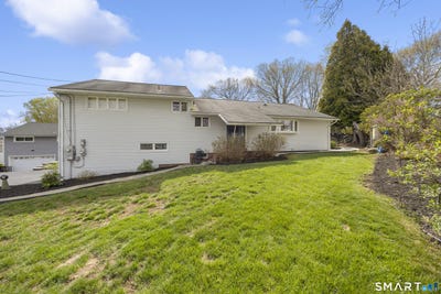 /international/us/25-morningside-drive-ansonia-ct-110107783575/