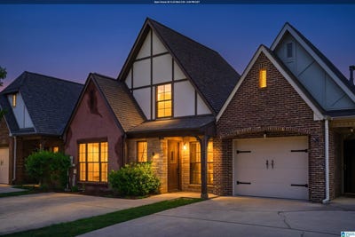 /international/us/6109-townley-way-mccalla-al-110101315864/
