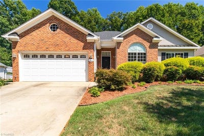 /international/us/945-wellesley-place-drive-lewisville-nc-110119792097/