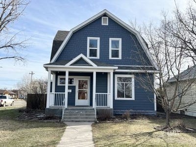 /international/us/1618-pearl-st-miles-city-mt-110107309446/