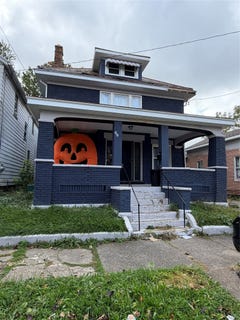 /international/us/423-e-11th-street-erie-pa-110120529663/